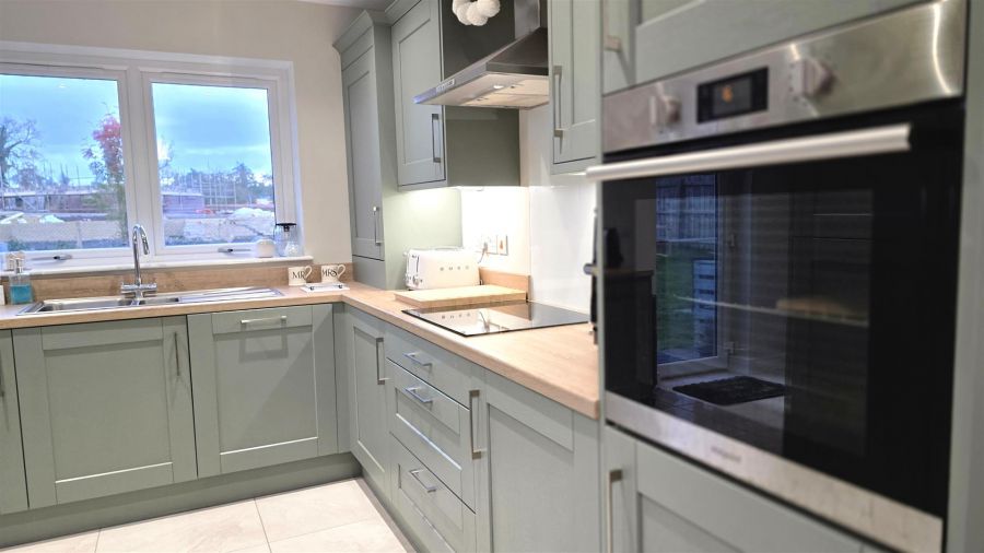 12 Belmont Hall Dale