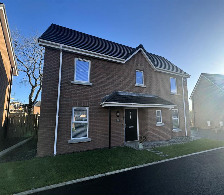 12 Belmont Hall Dale