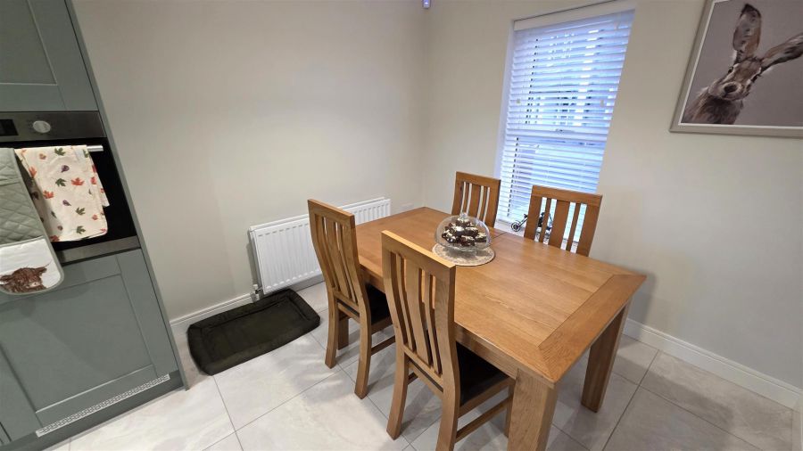 12 Belmont Hall Dale