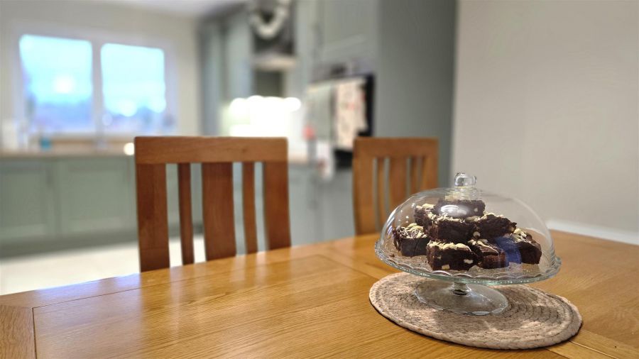 12 Belmont Hall Dale