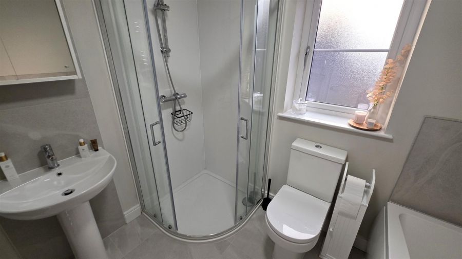 12 Belmont Hall Dale