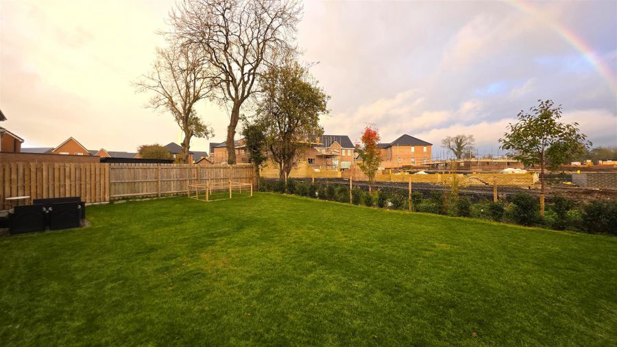 12 Belmont Hall Dale