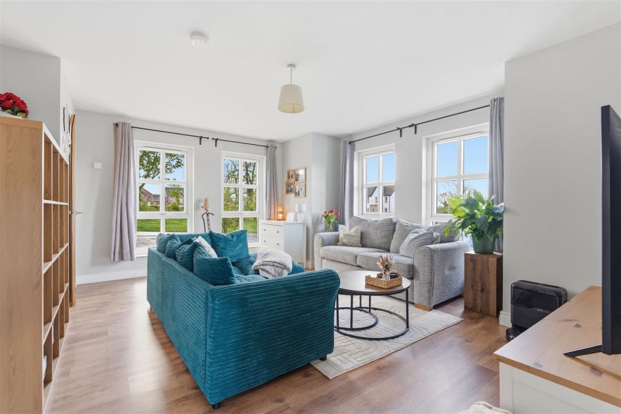 12 Ballyveigh Drive