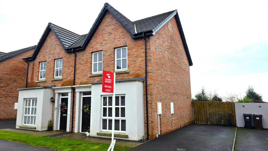 15 Ballyveigh Crescent