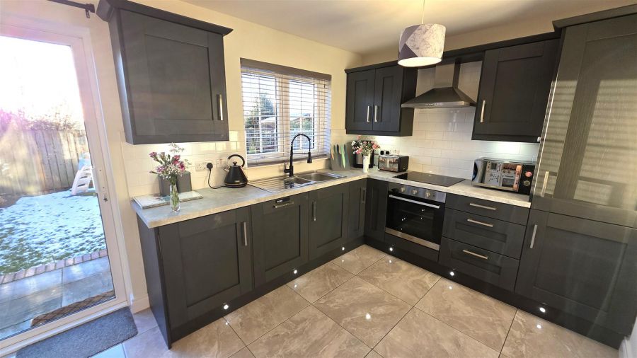 15 Ballyveigh Crescent