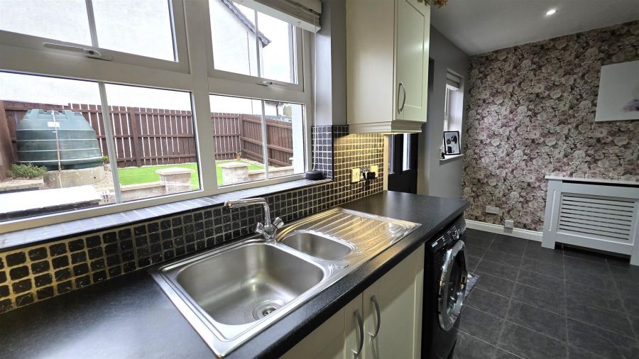 10 Birch Hill Meadows