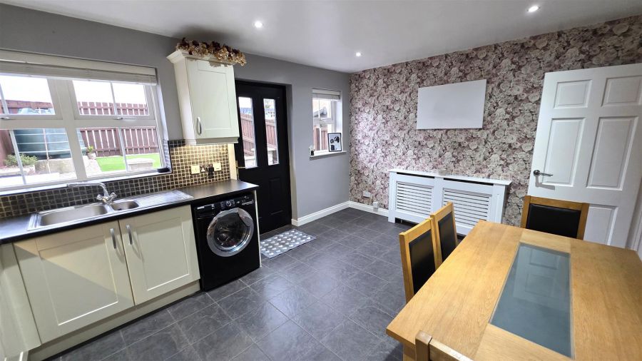 10 Birch Hill Meadows