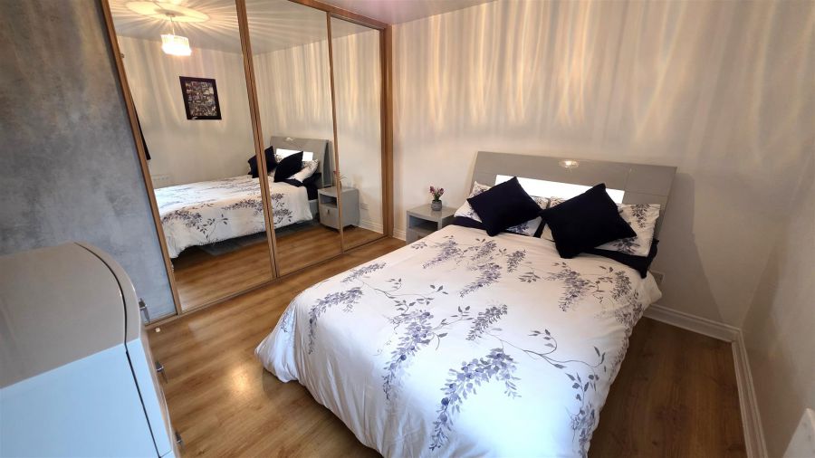 10 Birch Hill Meadows