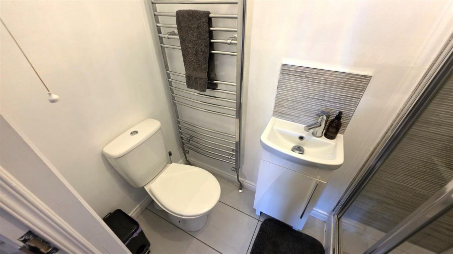 10 Birch Hill Meadows