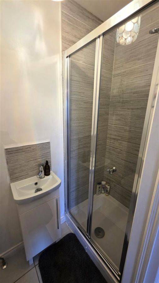 10 Birch Hill Meadows