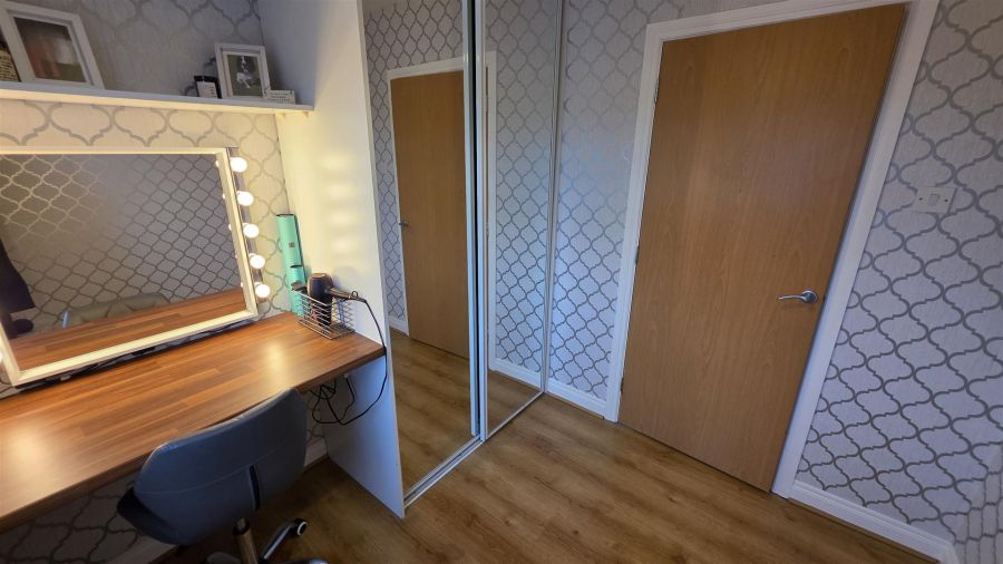 10 Birch Hill Meadows