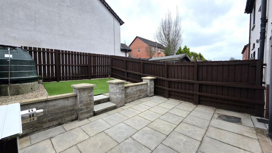 10 Birch Hill Meadows