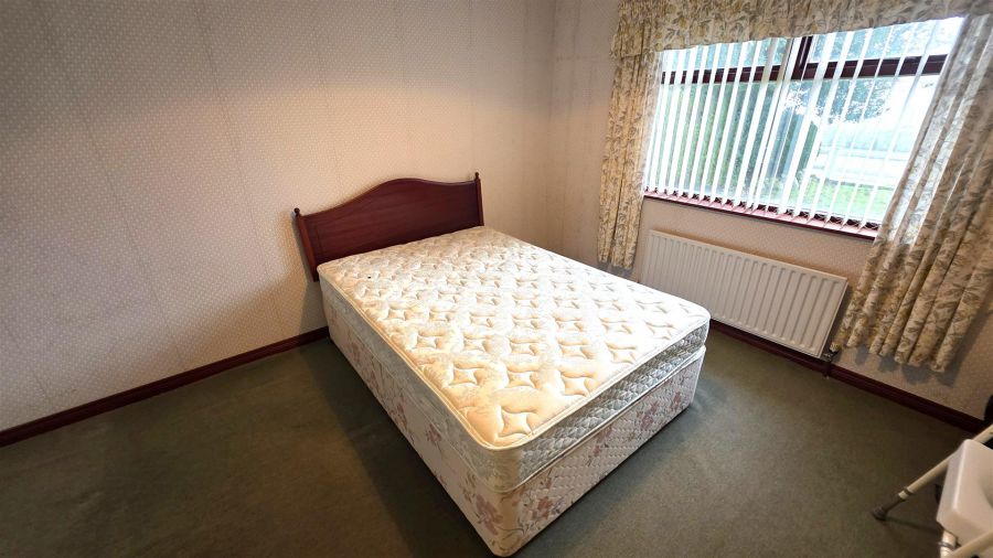 158 Seven Mile Straight