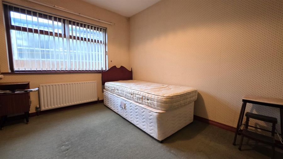 158 Seven Mile Straight