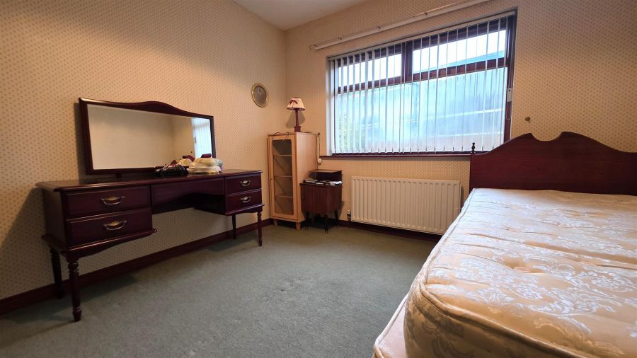 158 Seven Mile Straight