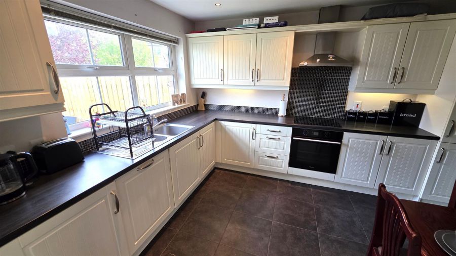 66 Carnbeg Green