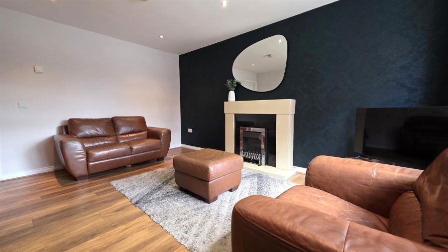 66 Carnbeg Green