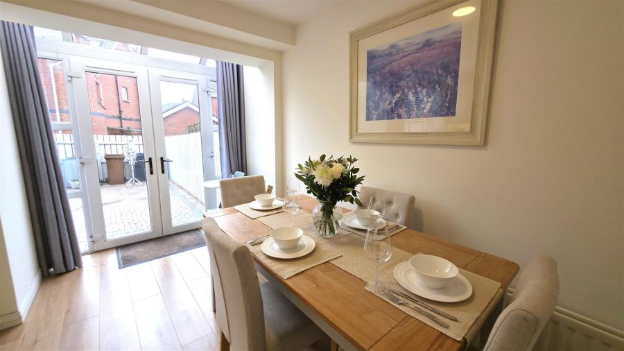 10 Greenvale Manor Mews