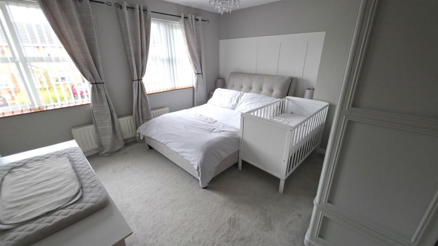 10 Greenvale Manor Mews