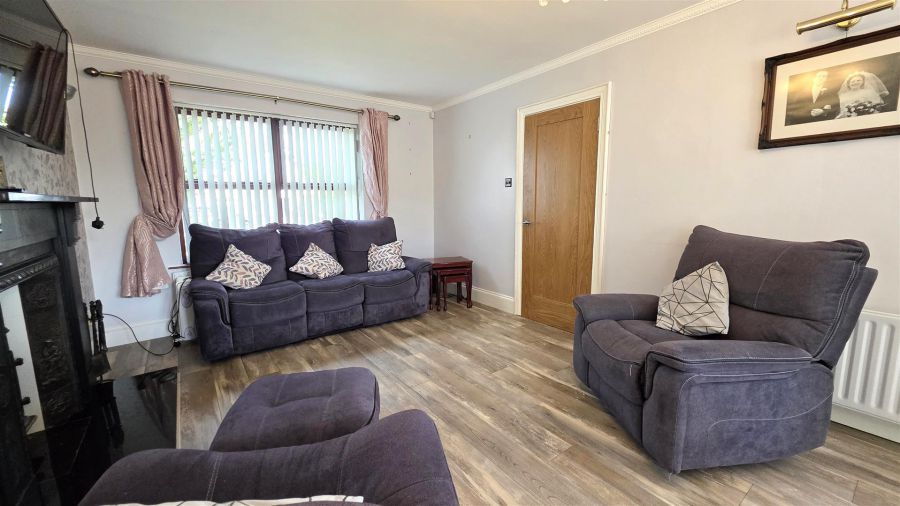 4 Fir Grove Lane