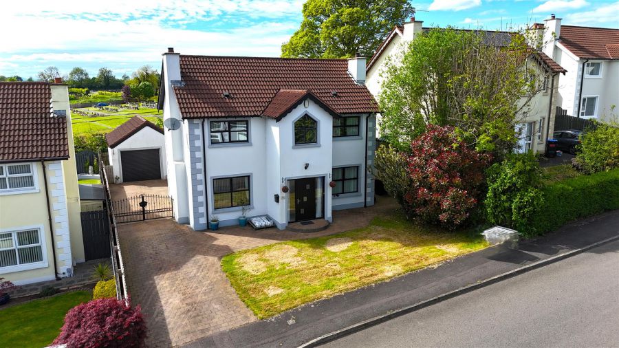 4 Fir Grove Lane