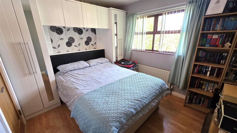4 Fir Grove Lane