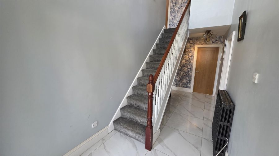 4 Fir Grove Lane