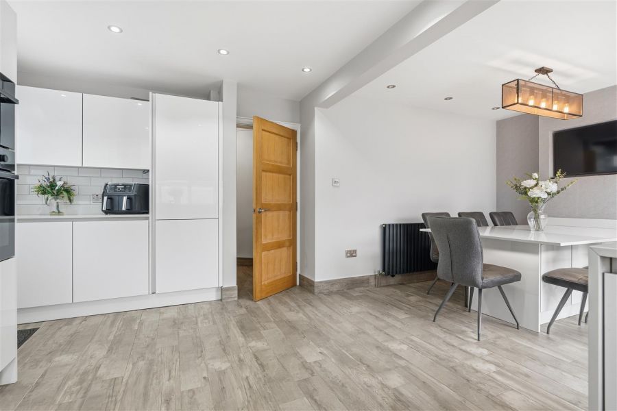 48 Greenvale Road