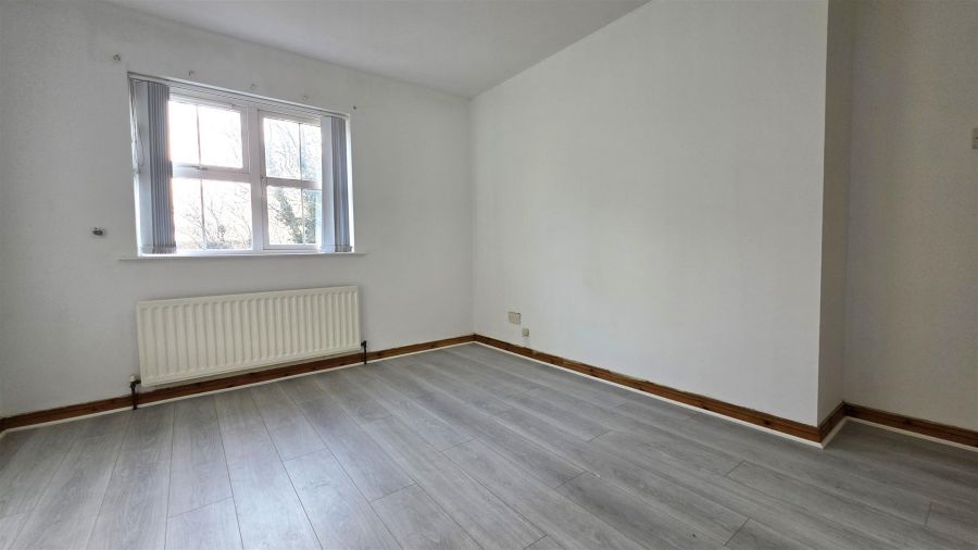 39 Greenvale Manor Gardens