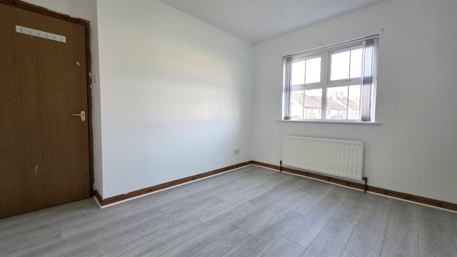 39 Greenvale Manor Gardens