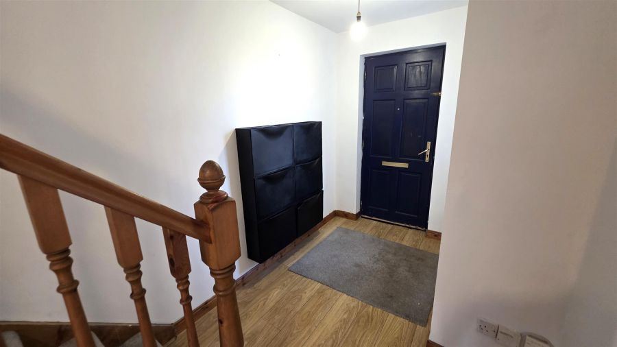 39 Greenvale Manor Gardens