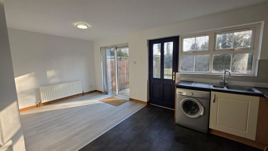 39 Greenvale Manor Gardens