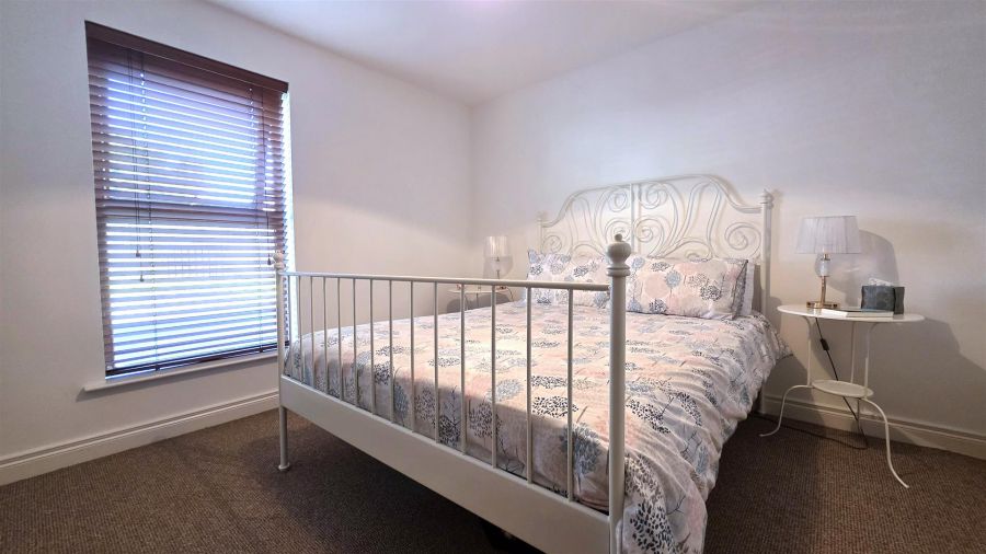 15 Millhouse Close