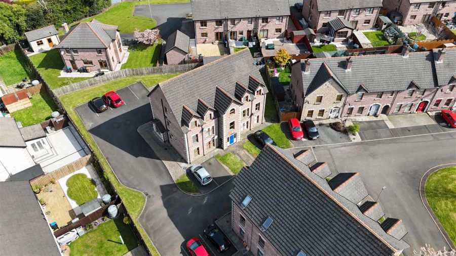 15 Millhouse Close