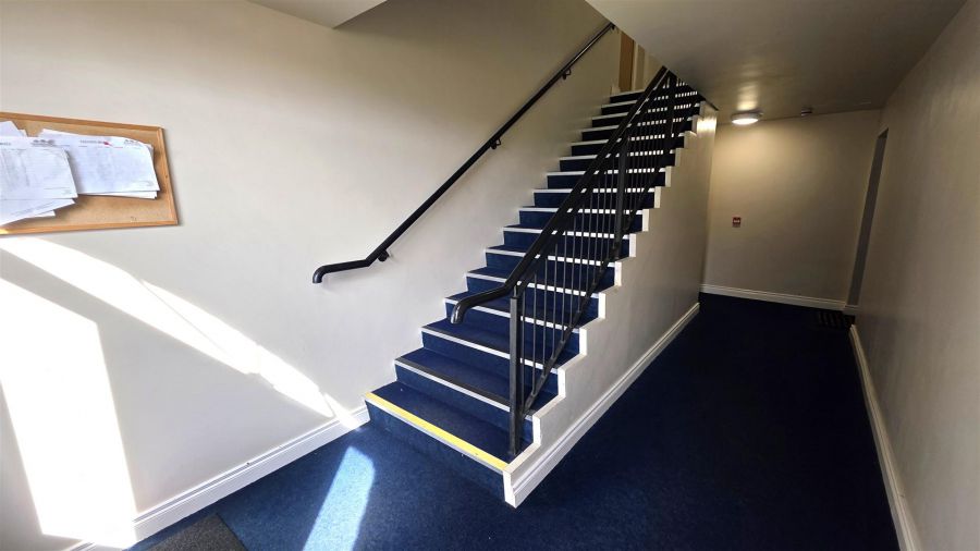 15 Millhouse Close