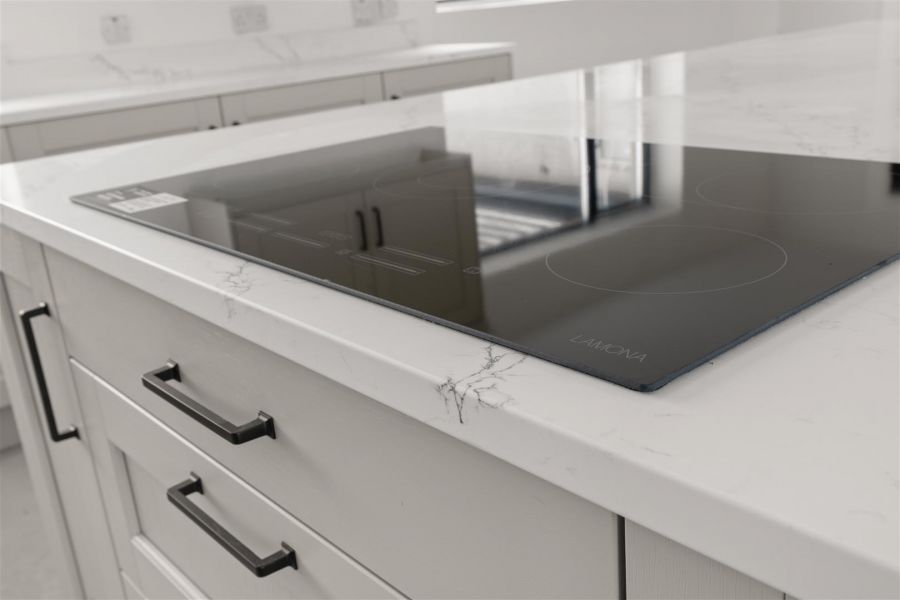 254 Seven Mile Straight