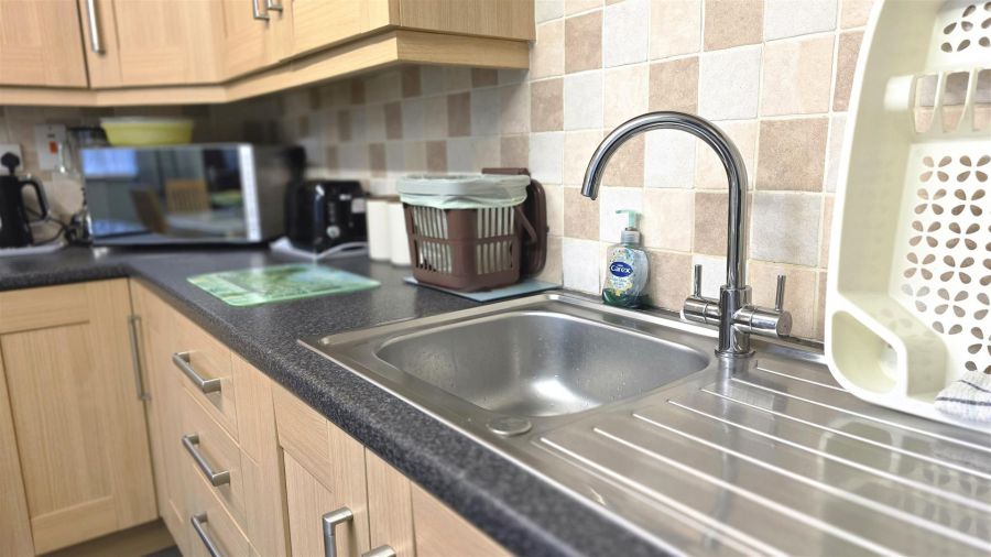 74 Tobergill Gardens