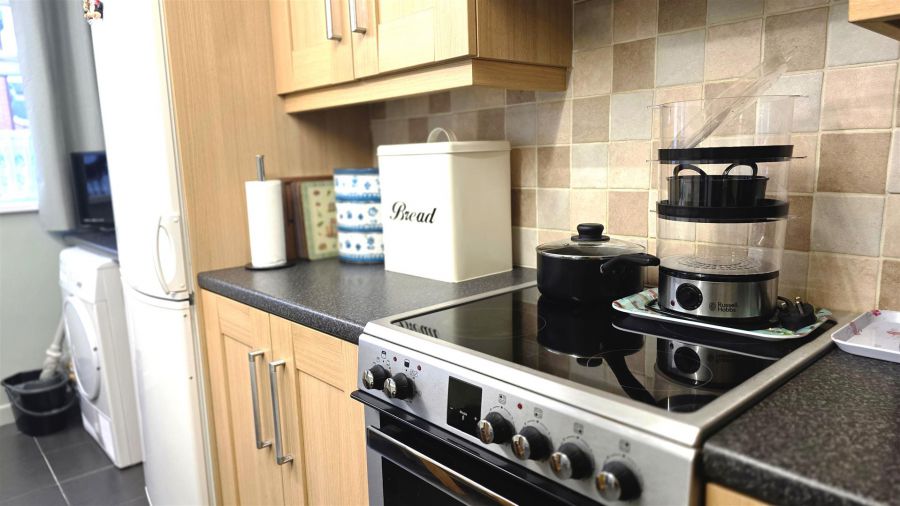 74 Tobergill Gardens