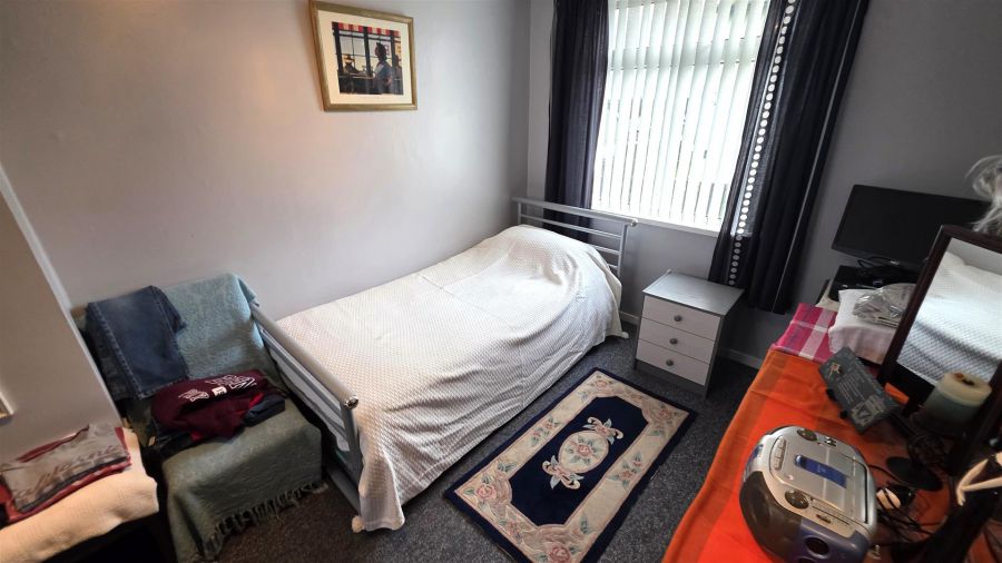 74 Tobergill Gardens