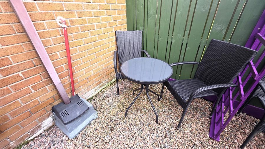 74 Tobergill Gardens