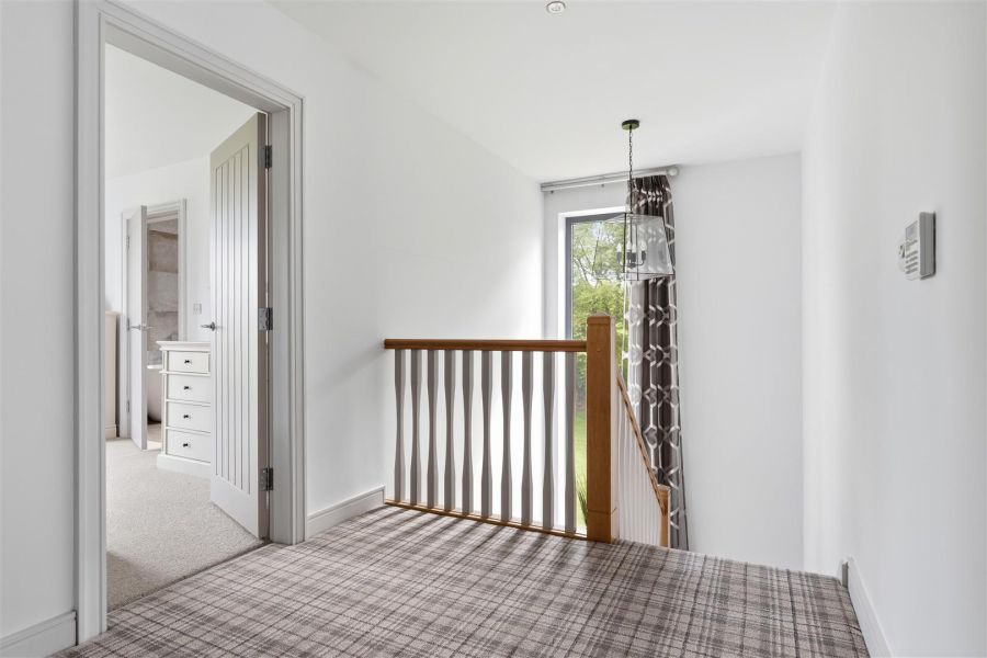 3 Ballytweedy Manor