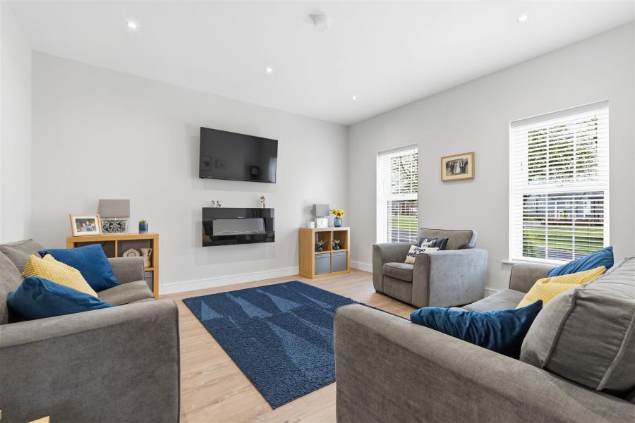 8 Belmont Hall Road