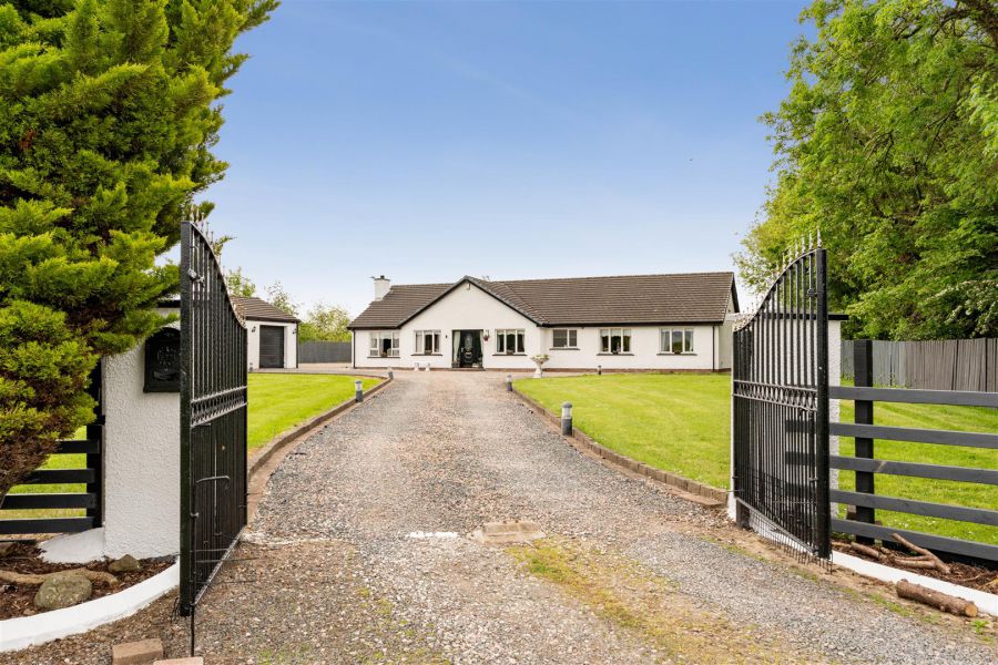 33 Lisnataylor Road