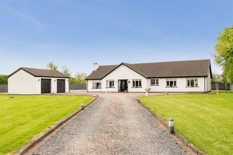 33 Lisnataylor Road