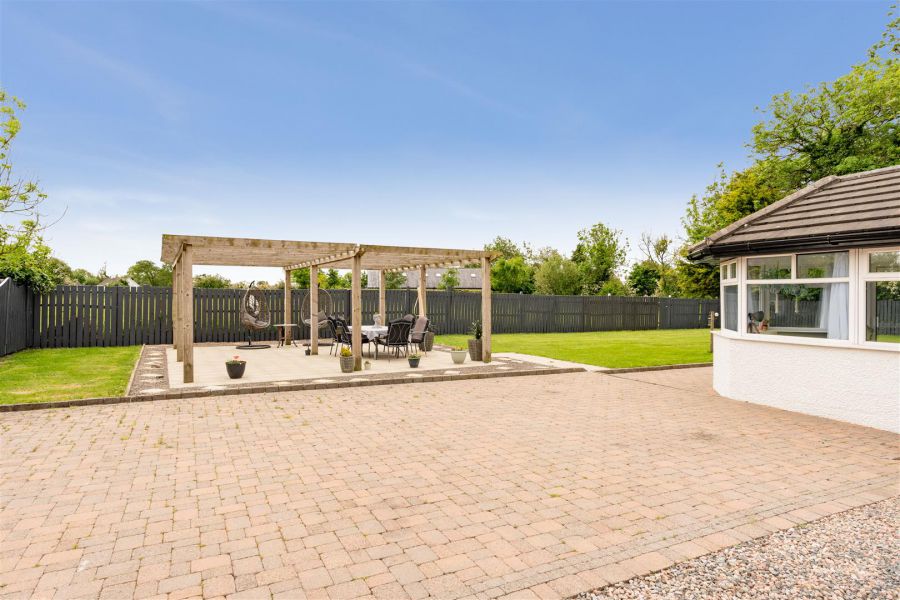 33 Lisnataylor Road