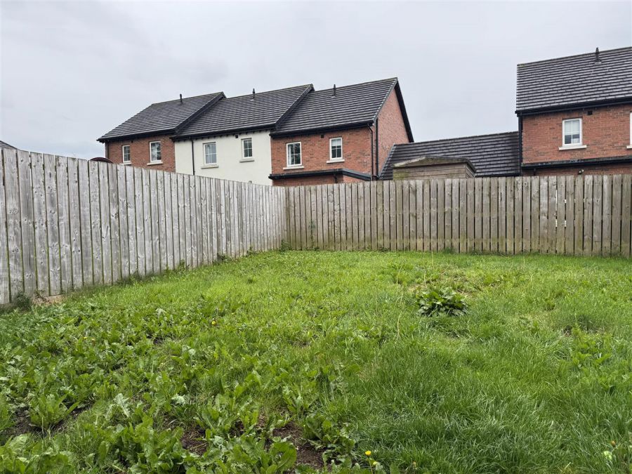 8 Ballyveigh Mews