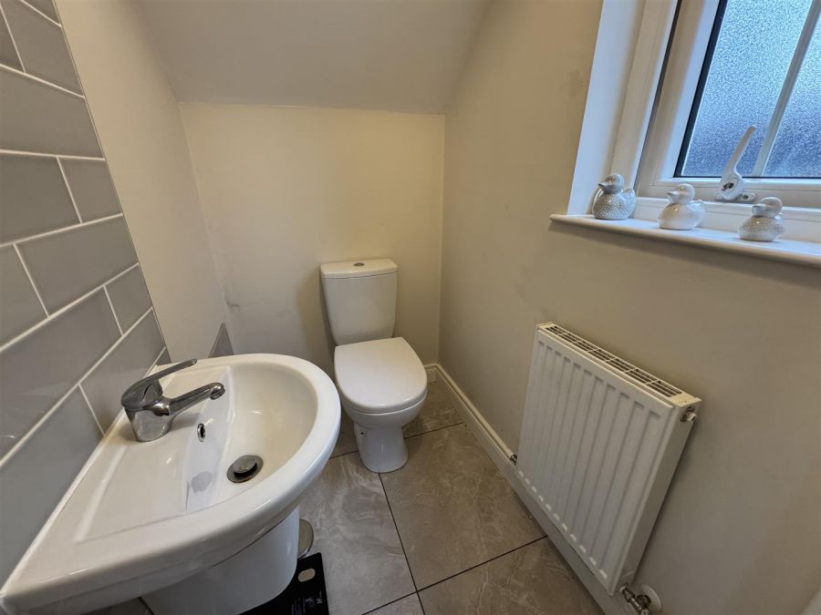 8 Ballyveigh Mews