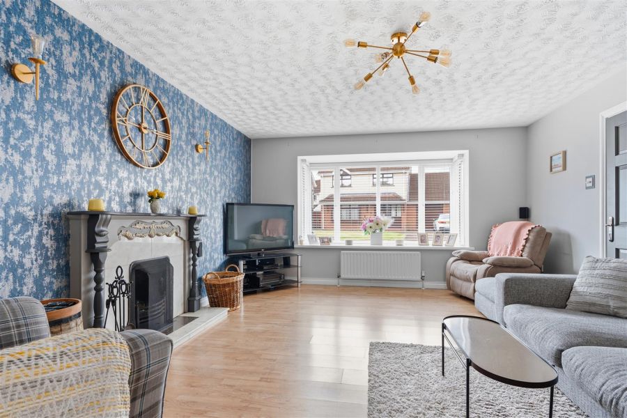 4 Mount Oriel Court