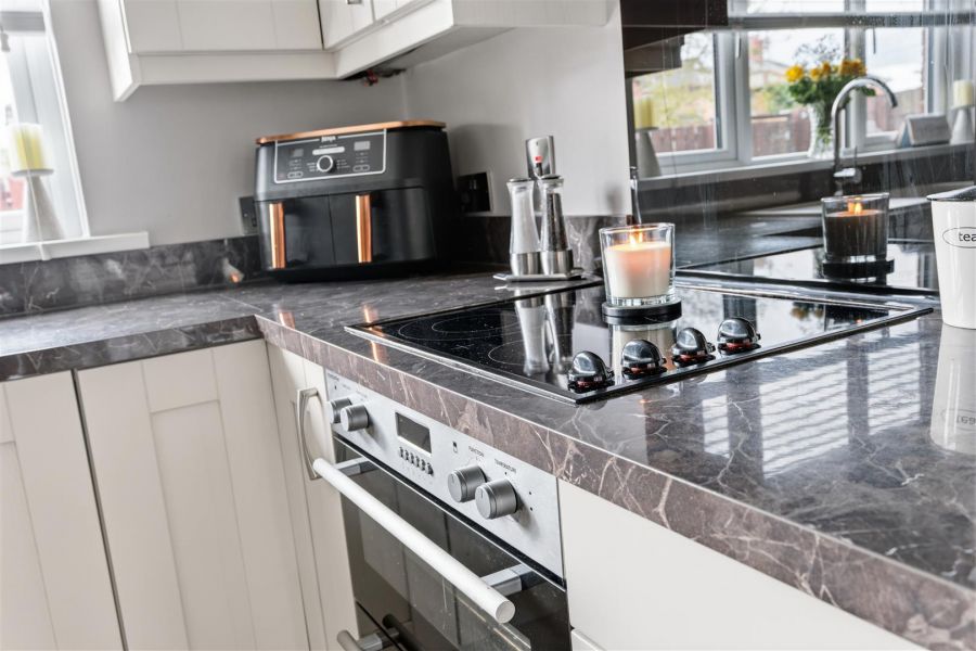 4 Mount Oriel Court