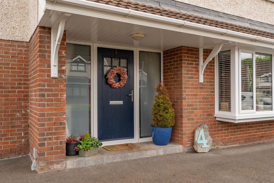4 Mount Oriel Court